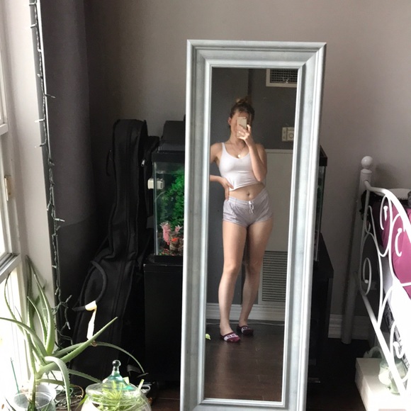 Lululemon Hotty Hot shorts lilac - Picture 3 of 8